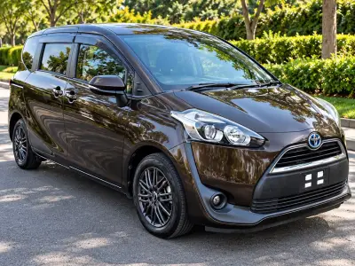 🚘 Toyota Sienta 2018